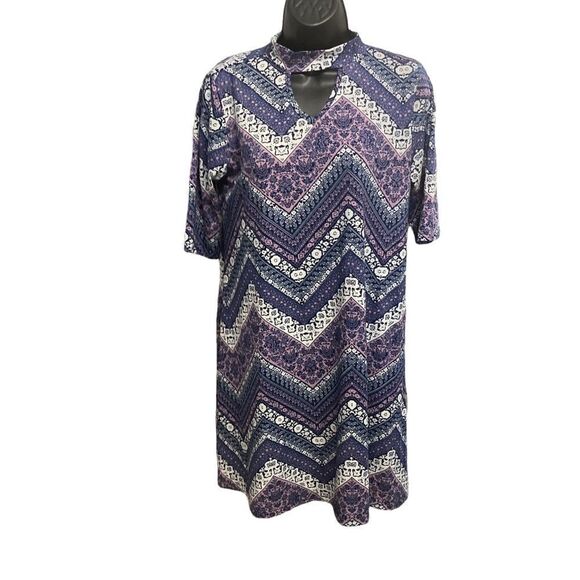 JOE BOXER, Women’s Medium, Chevron style dress, Pink, blue & white,short sleeve - Picture 1 of 8